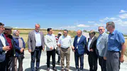 Akyaka’nın köy yolları modern standartlara kavuşuyor