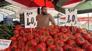 Kayseri pazarında fiyatlar vatandaşı memnun ediyor