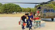 Osmaniye'de sarp kayalıklarda mahsur kalan yürüyüşçü havadan kurtarıldı