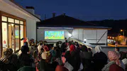Düzce Boğaziçi'nde çocuklar için sinema akşamı