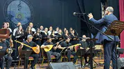 Gölcüklü gençlerden türkülerle dolu ilk sahne deneyimi