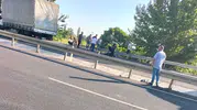Manisa yolunda feci kaza Hemşire çiftin çabası yetmedi