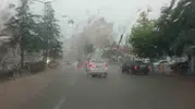 Seydişehir’de kısa süreli sağanak hayatı felç etti