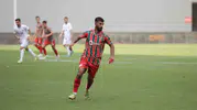 Karşıyaka’nın yıldızı Yılmaz Ceylan diğer teklifleri elinin tersiyle itti