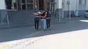 Kayseri'de uzun süredir aranan iki firari cezaevine gönderildi