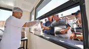 Mersin’de 35 liraya üç çeşit yemek dönemi
