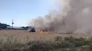 Elazığ Akçakiraz’da korkutan arazi yangını