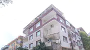 Küçükçekmece'de balkon faciası ucuz atlatıldı