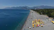 Antalya kavurucu sıcaklarla imtihan veriyor