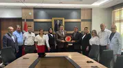 Eskişehirli muhtarlar görev yeri değişen Kaymakam Ulu’yu uğurladı