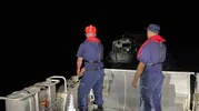 Çeşme açıklarında mahsur kalan 3 kişiyi Sahil Güvenlik kurtardı