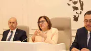 Gaziantep’in mahalle sorunları muhtarlar ve belediye başkanlarıyla masaya yatırıldı