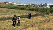 Saruhanlı’da tarım arazisine kaçak atık boşaltan tesise suçüstü