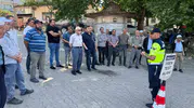 Traktör kazalarında hayat kurtaran o demir için jandarma sahaya indi