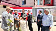 Pazaryolu çiftçisine bin fidan ve sera desteği verildi