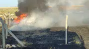 Konya Karapınar'da iki ayrı noktada yangın paniği yaşandı