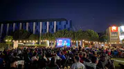 Aydınlı çocuklar açık havada sinema keyfi yaşadı
