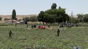 Ankara'da eğitim uçuşu yapan helikopter yere çakıldı