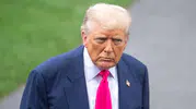 Trump İran'a karşı askeri seçenek masada dedi