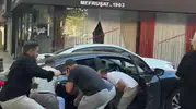 Yavaş dönüşte karşısına çıkan çocuğa çarptı, o anlar kamerada