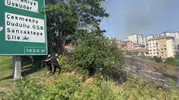 Ümraniye’de otluk alanda yangın paniği