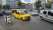 Eskişehir'in merkezinde elektrik kesintisi trafiği kilitledi