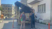 Denizli’de Kamyonet Kasası Balkona Takıldı O Anlar Kamerada