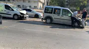 Eskişehir çevreyolunda zincirleme kaza 2 kişi yaralandı