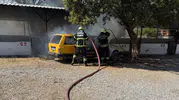 Menteşe’de park halindeki otomobil küle döndü