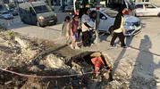 Eskişehir’de inşaat çevresindeki kaldırımlar çökme tehlikesiyle karşı karşıya