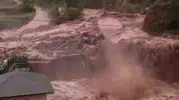 Giresun'da sağanak seli getirdi yollar kapandı