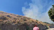 Akyarlar'da makilik yangını Rüzgar alevleri büyüttü, ekipler seferber oldu