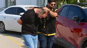 Adana'da basit bir bakışma cinayetle bitti