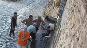 Safranbolu'da kaybolan Aras'ı o buldu, ertesi gün çiçekle geldi