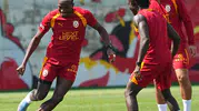 Okan Buruk'un öğrencileri Göztepe mesaisinde ter döktü