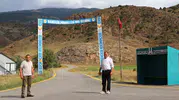 Erzurum Oltu’da mahalle halkı kendi imkanlarıyla dönüşüm başlattı