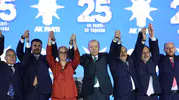 AK Parti’den gövde gösterisi: 7 belediye başkanı ve 3 milletvekili saflarına katıldı