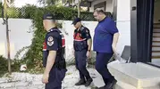 Menderes Belediye Başkanı rüşvet operasyonunda tutuklandı