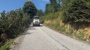 Gölyaka’da bozuk köy yolları asfaltla yenilendi