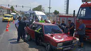 Manavgat yolunda iki araç birbirine girdi