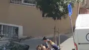 Okul kaydı için gitti, sokakta annesiyle kavga etti İki kardeş şikayetçi oldu