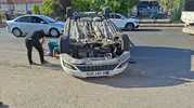 Bingöl’de otomobiller çarpıştı 3 yaralı