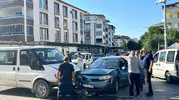 Elazığ’da kaza korkusuyla yola fırlayan kadın yaralandı