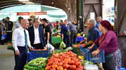 Aydın Valisi Çine pazarında esnafın nabzını tuttu