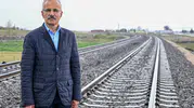 153 yıllık hatta leylekler için yeni önlem Elektrik direklerine özel aparat