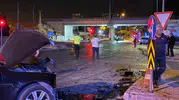 Kayseri'deki kazada otomobil 200 metre sonra kaldırımda durabildi