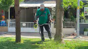 Efeler parklarına bahar temizliği geldi