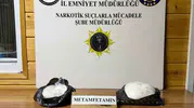 Şila valizi gösterdi, polis 1 kilo 900 gram metamfetamin buldu