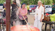 Bilecik’te Toplu Salça Mesaisi 15 Günde 6 Bin Kavanoz Hedefi