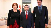 Adalet Bakanı Uğur Mumcu ailesiyle bir araya geldi